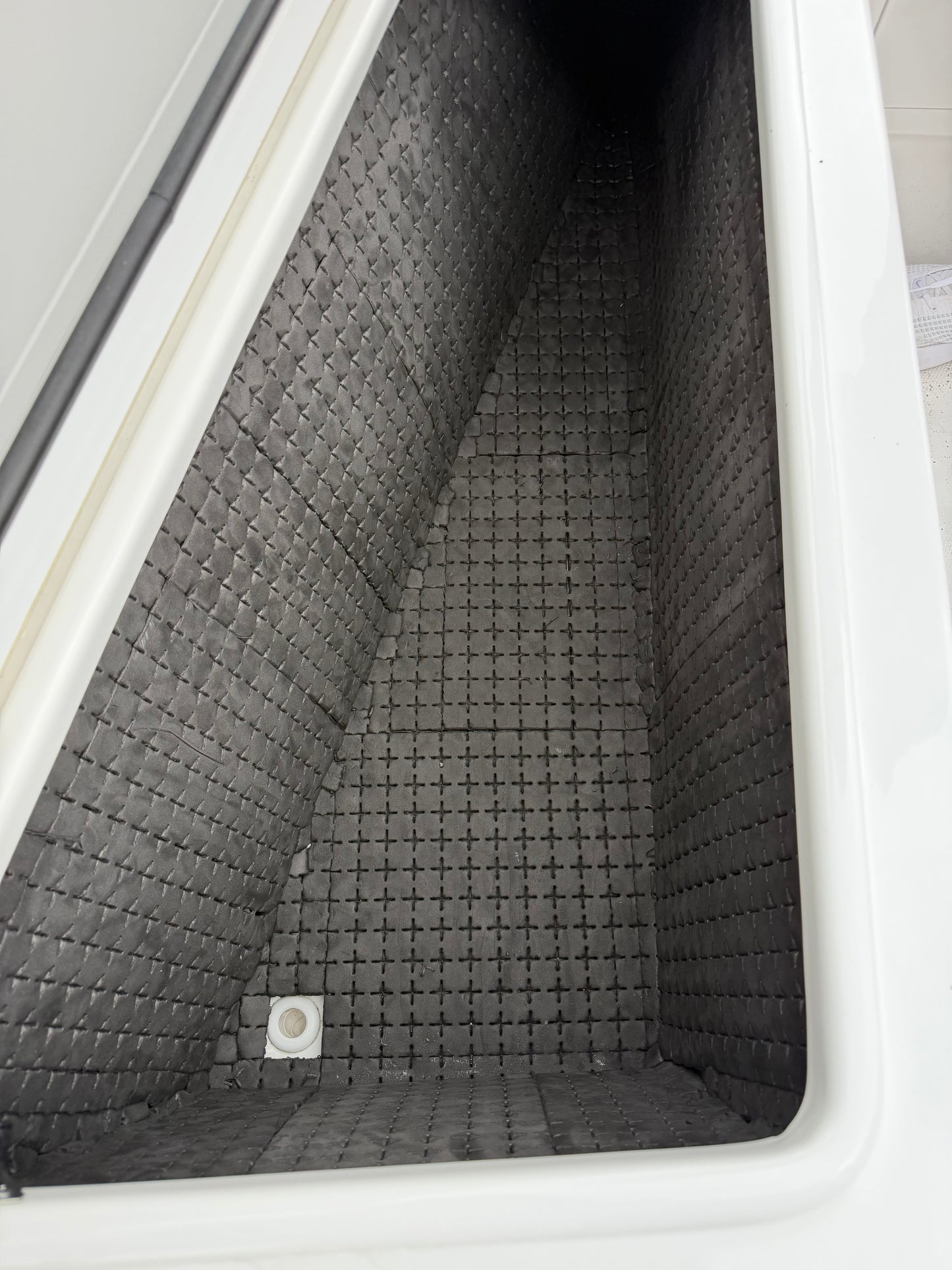 FROSTLOK™ Marine Ice Retention Upgrade System for Coolers & Compartments